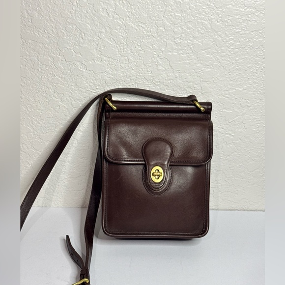Vintage Coach Mahogany Murphy Crossbody Bag #9930 Made in Hungary - Picture 1 of 12